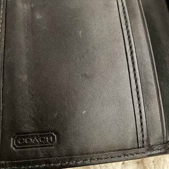 COPY - Coach Wallet Trifold - Picture 8 of 13